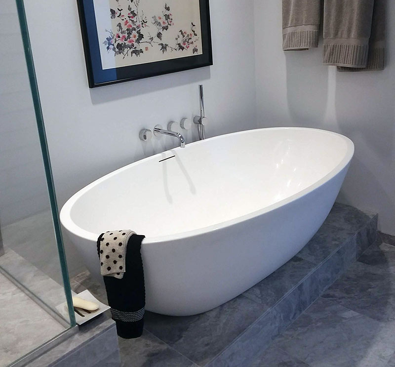 Linda Teplin's Neptune tub