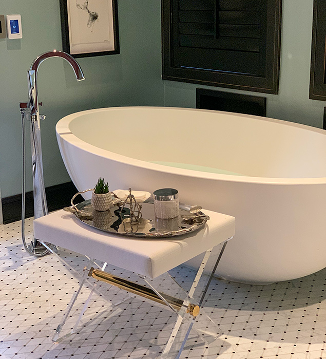 Kim Moorhead's Oceanus tub