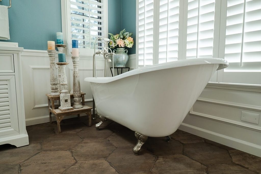 Cast Iron Bathtub