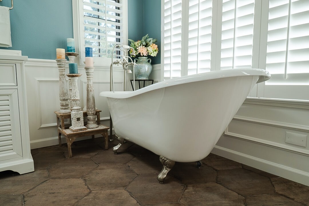 What is the Best Bathtub Material? Tyrrell & Laing blog
