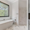 T & L Linnia rectangular Bathtub