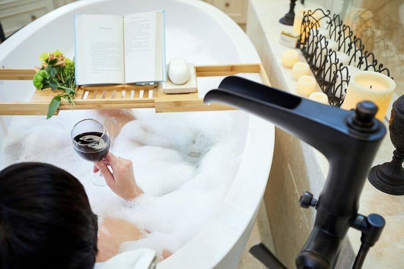 What is a Stone Resin Bathtub?