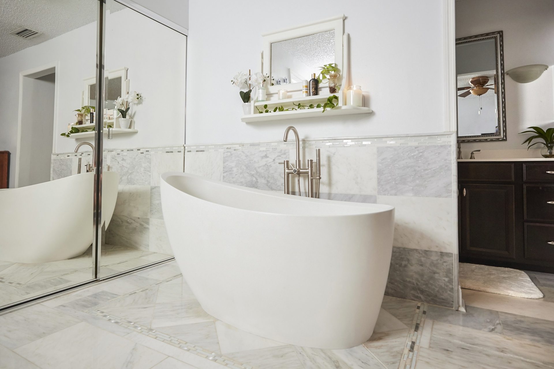 freestanding bathtub with end drain